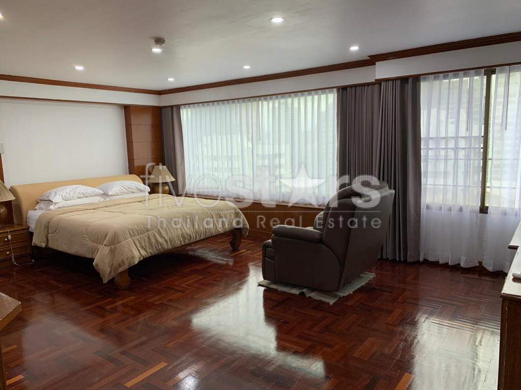 3 bedrooms condominium for rent close to BTS Asoke, photo 5