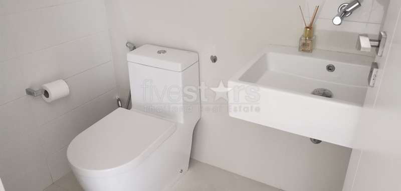 2 bedroom duplex open view condo for rent on Asoke, photo 15