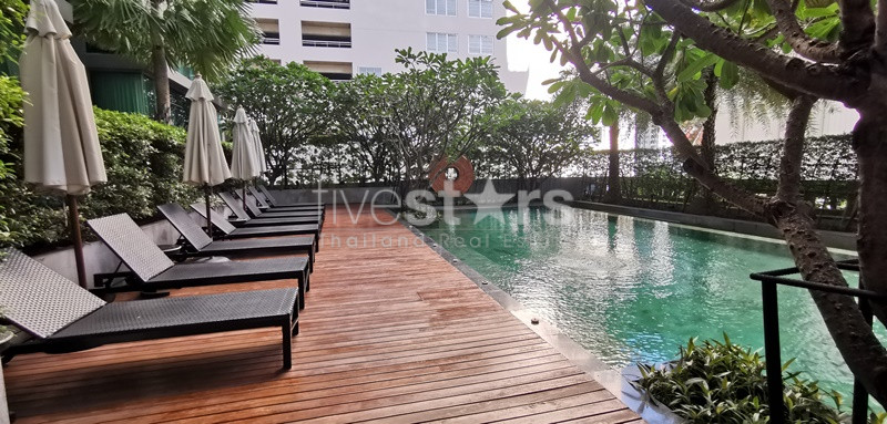 2 bedroom duplex open view condo for rent on Asoke, photo 18