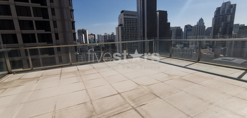 2 bedroom duplex open view condo for sale on Asoke, photo 15