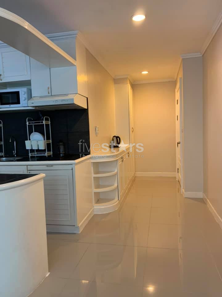 2 bedroom furnished condominium near Asoke BTS and Sukhumvit MRT, photo 4