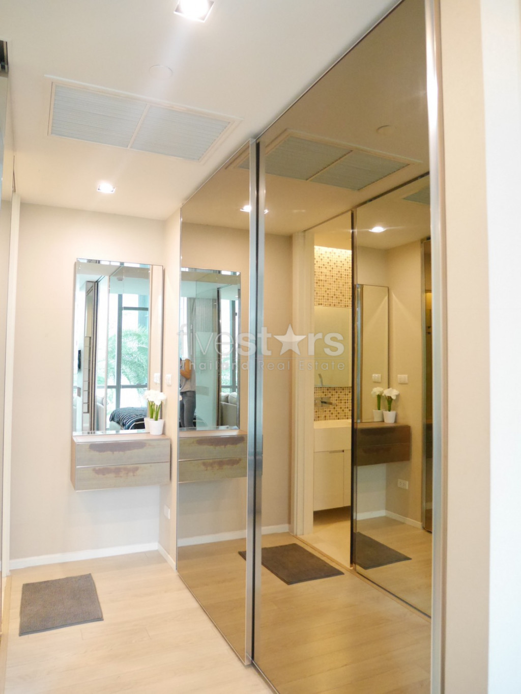1 bedroom condo for sale in Asoke, photo 8