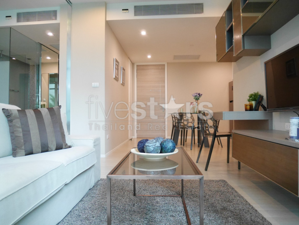 1 bedroom condo for sale in Asoke, photo 4