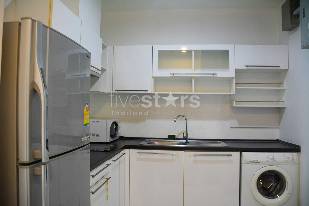 Condo de 2 chambres à vendre près du BTS Asoke, photo 9