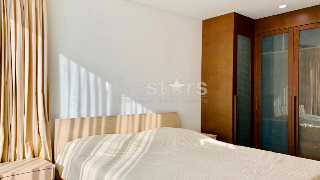 2 bedroom condo for rent on Asoke, photo 4