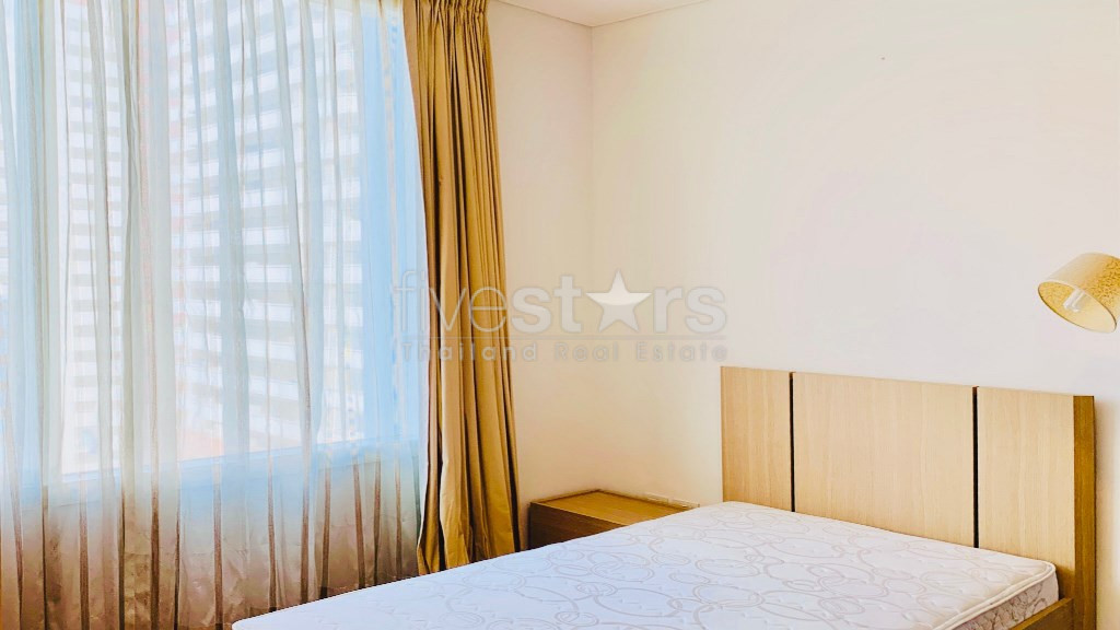 2 bedroom condo for sale on Asoke, photo 7