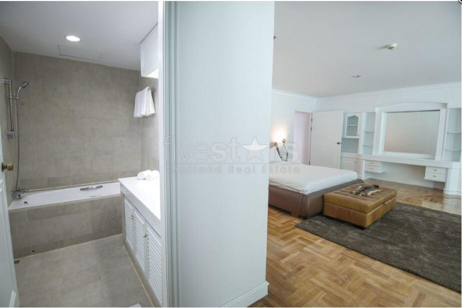 3 bedroom spacious condo for rent on Asoke to Phrom Phong, photo 7