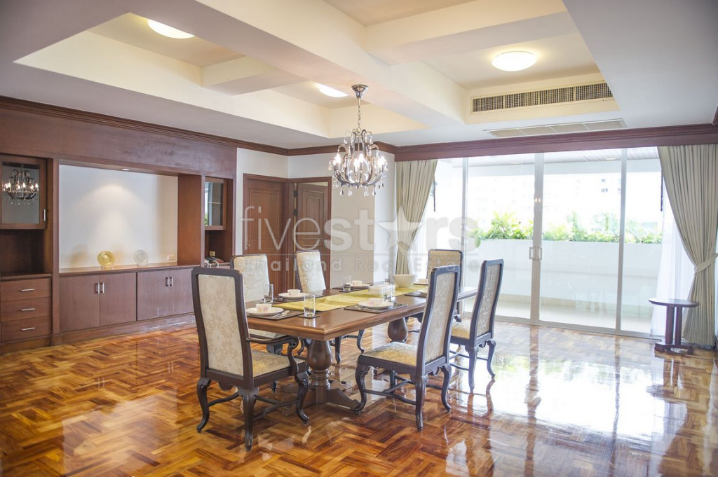 4 bedroom spacious condo for rent on Asoke to Phrom Phong, photo 5