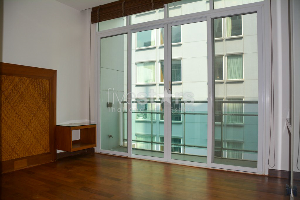 Grand appartement 4 chambres à seulement 500m de BTS Nana!, photo 12
