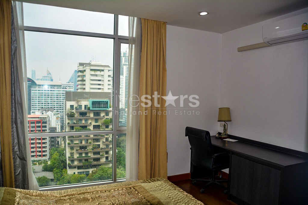 Duplex 2 chambres haut en étage proche BTS Asoke, photo 15