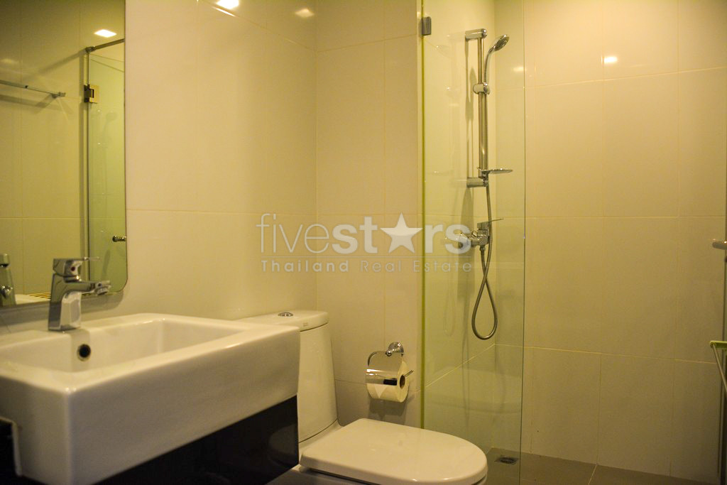 Appartement 2 chambres moderne à seulement 500m du BTS Asoke!, photo 15