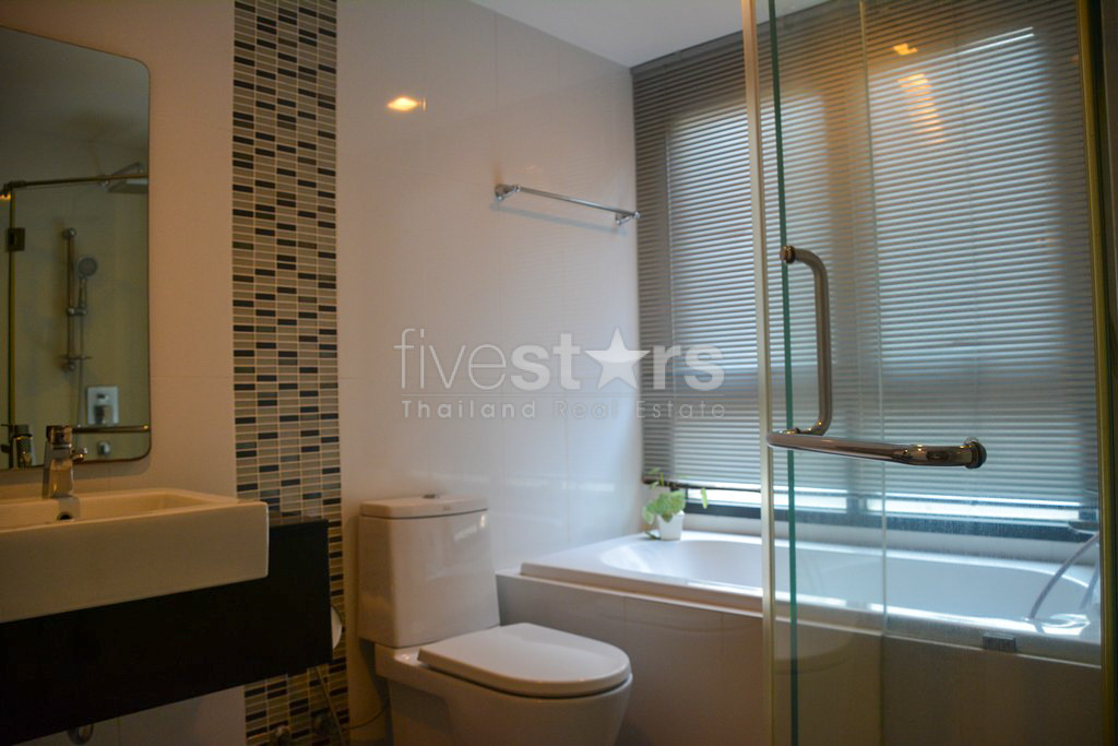 Appartement 2 chambres moderne à seulement 500m du BTS Asoke!, photo 13