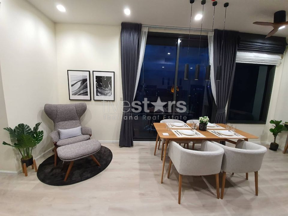 2 bedrooms condo for sale near BTS Asoke, photo 9