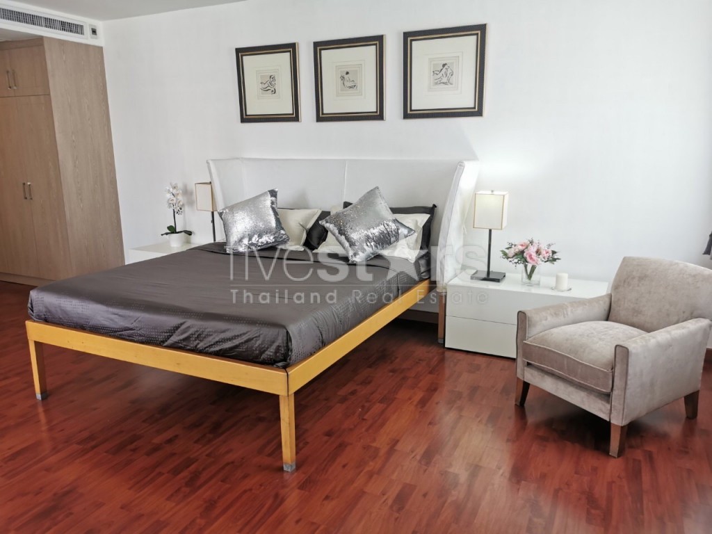 Appartement de 2 chambres spacieux à vendre proche BTS Asoke, photo 7