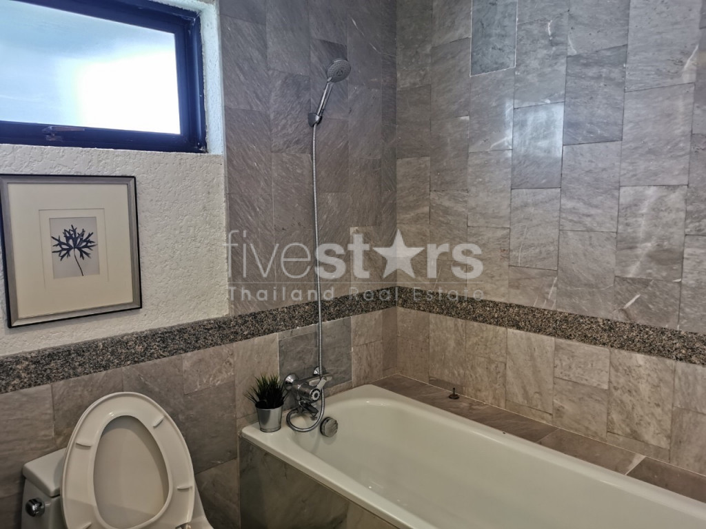 Appartement de 2 chambres spacieux à vendre proche BTS Asoke, photo 14