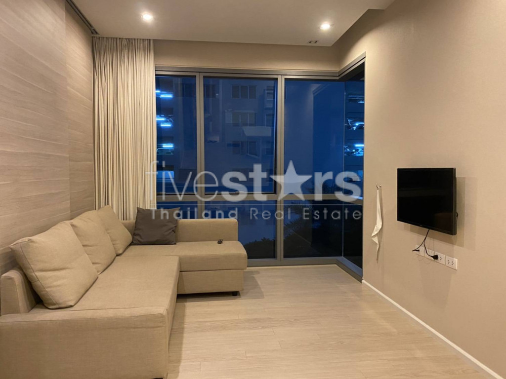 Condo 1 chambre à vendre sur Asoke