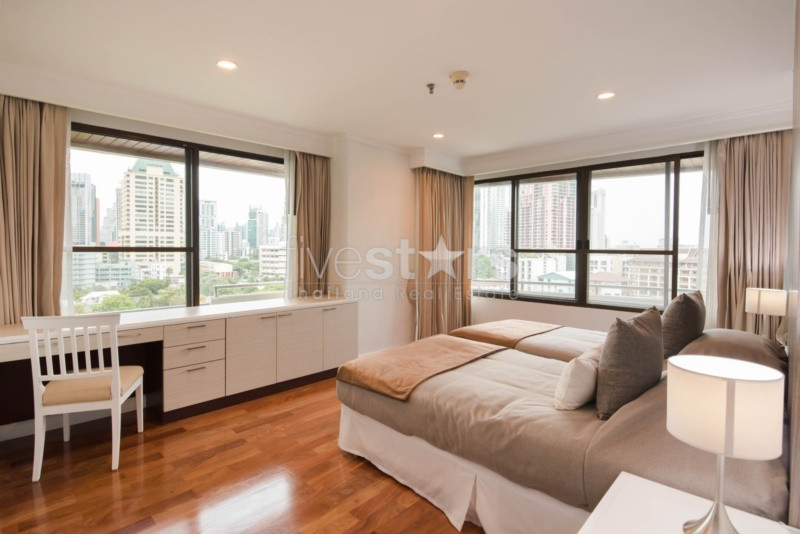 Renovated 3+1 bedrooms apartment for rent in Asoke, photo 9