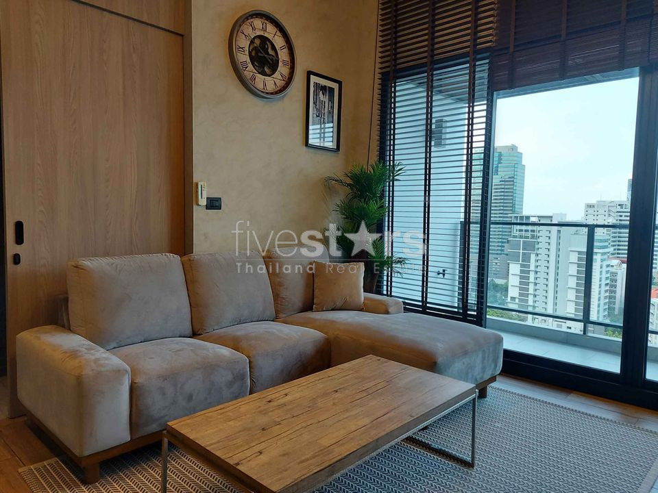 Modern 2 bedrooms condo for rent only 3 minutes walk to MRT Petchburi, photo 3