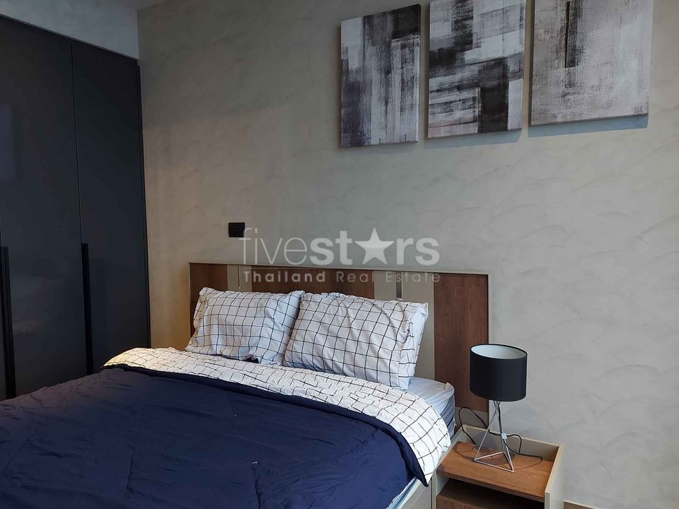 Modern 2 bedrooms condo for sale only 3 minutes walk to MRT Petchburi, photo 12