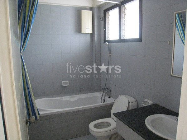 Appartement 2 chambres à louer sur Asoke, photo 8