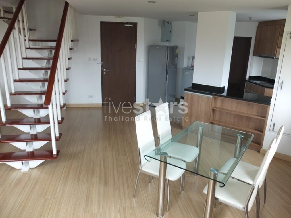 Appartement duplex 2 chambres à louer sur Asoke, photo 2
