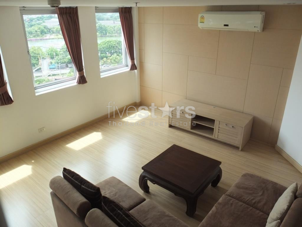 Appartement duplex 2 chambres à louer sur Asoke, photo 11