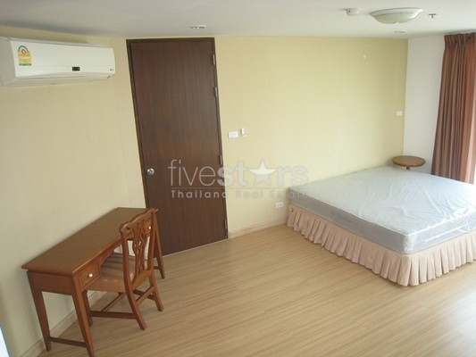 Appartement 2 chambres à louer sur Asoke, photo 2
