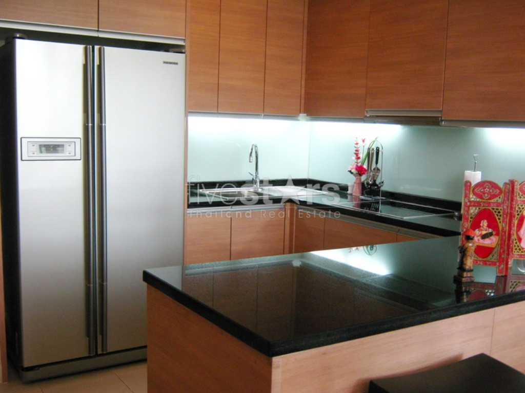 Condo de 3 chambres à louer près de la station BTS Asoke, photo 11