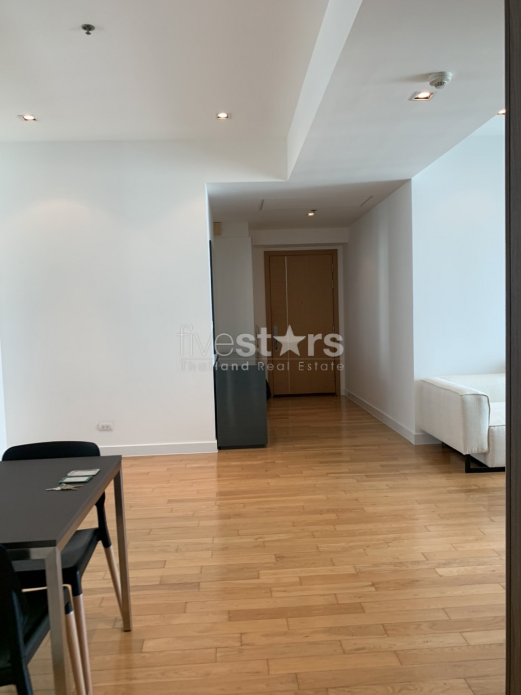 3 bedrooms condo for rent near BTS Asoke, photo 3