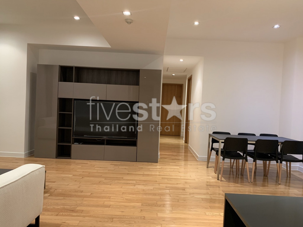 3 bedrooms condo for rent near BTS Asoke, photo 4