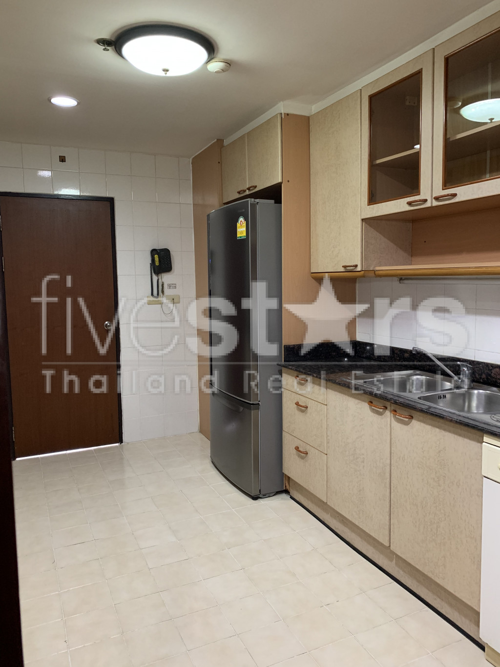Large 3 bedrooms pet friendly apartment for rent in Asoke area, photo 4