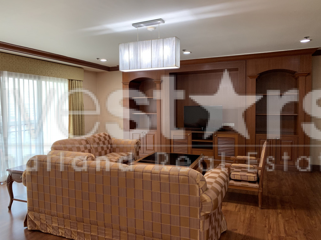 Large 3 bedrooms pet friendly apartment for rent in Asoke area, photo 2