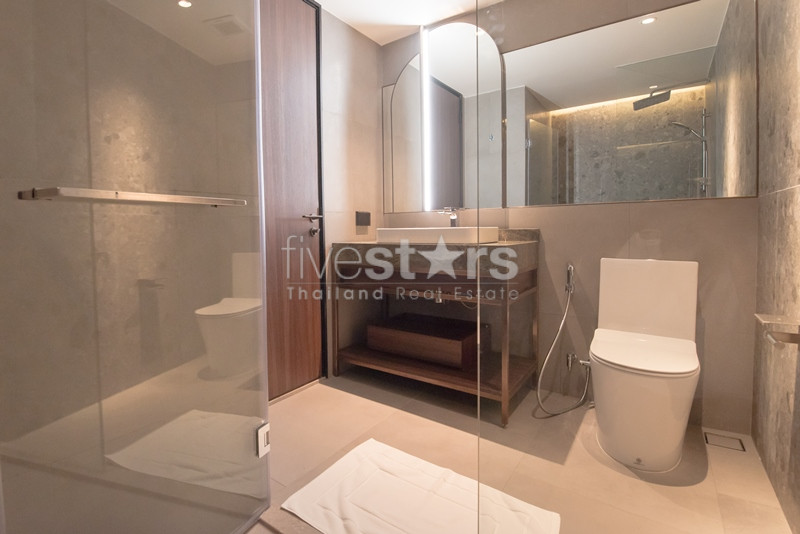 Condo de 3 chambres à louer près de la station BTS Asoke, photo 13
