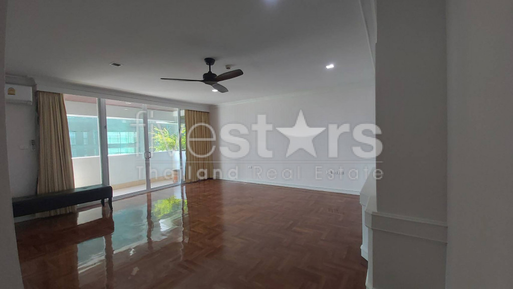 4 bedroom spacious condo for rent on Asoke to Phrom Phong, photo 11