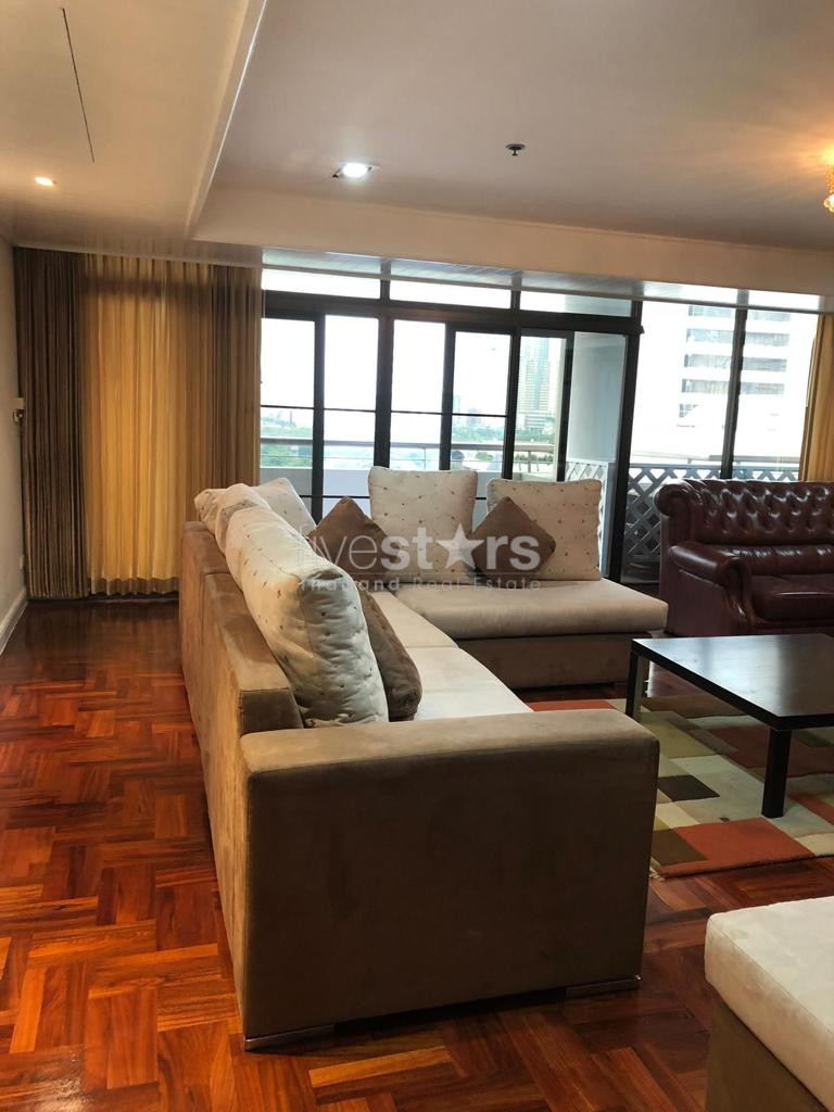 Large 3 Bedroom Apartment For Rent In Sukhumvit 11, photo 3