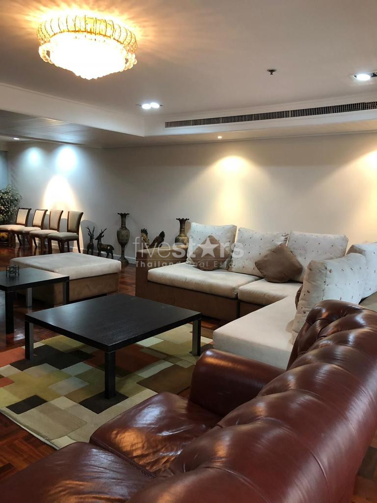 Large 3 Bedroom Apartment For Rent In Sukhumvit 11