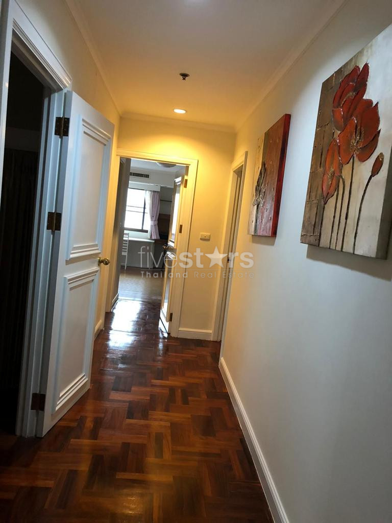 Large 3 Bedroom Apartment For Rent In Sukhumvit 11, photo 17