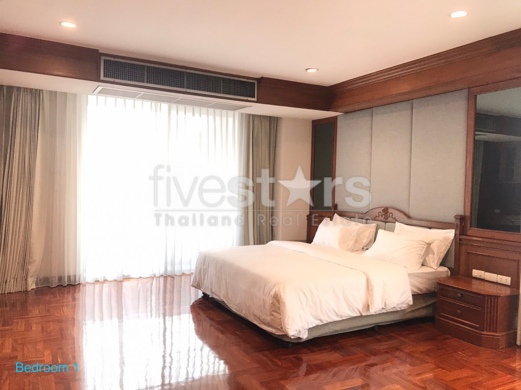 Spacious 4 bed apartment in excellent location close to Emporium, photo 8