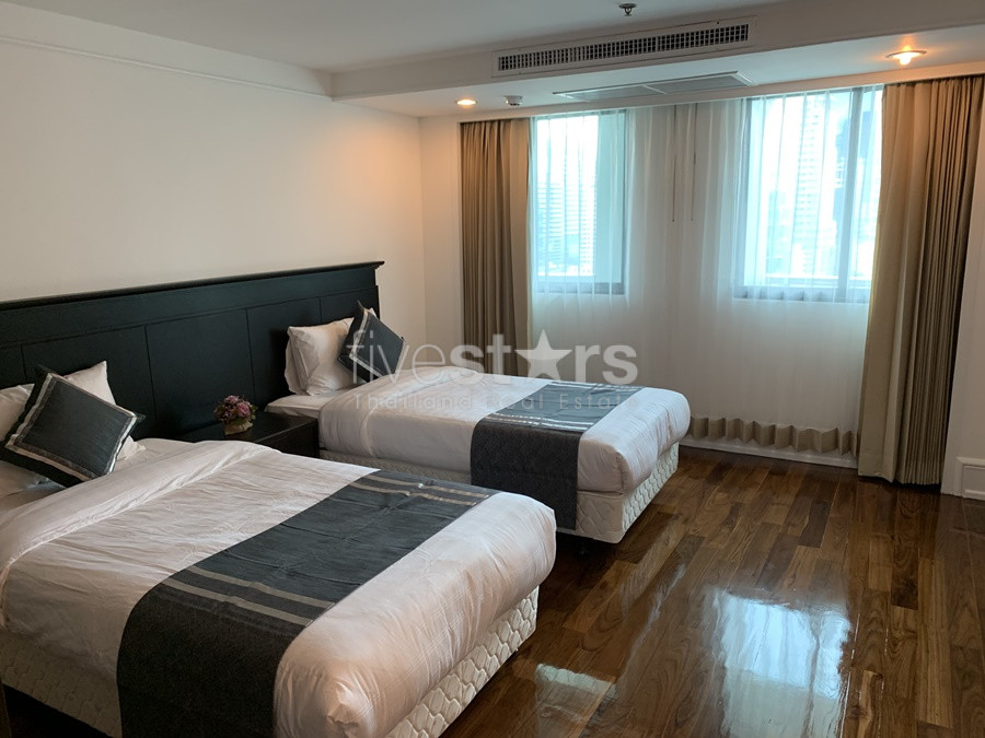 For rent apartment 3 bedrooms in Sukhumvit area BTS Nana, photo 8