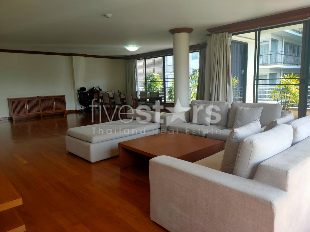 Spacious 4 bedrooms apartment for rent in asoke, photo 2