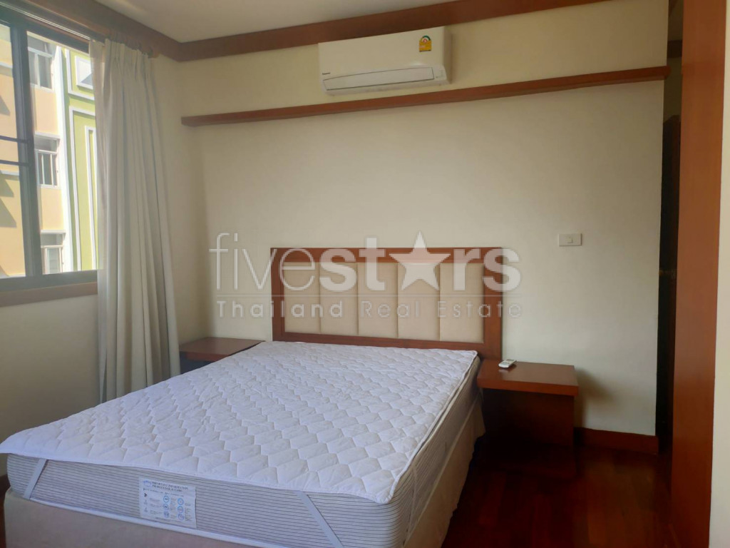 Spacious 4 bedrooms apartment for rent in asoke, photo 10