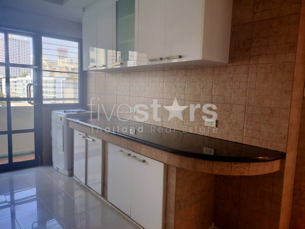 Pet friendly apartment 3 bedrooms for rent in Asoke area, photo 8