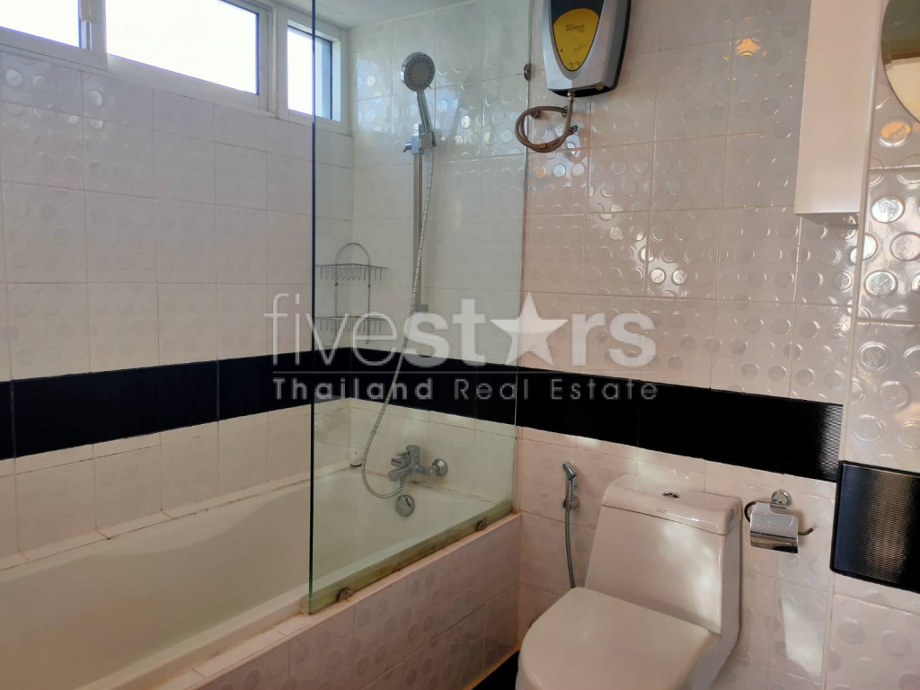 For rent 3 bedrooms condo in Nana area, photo 18