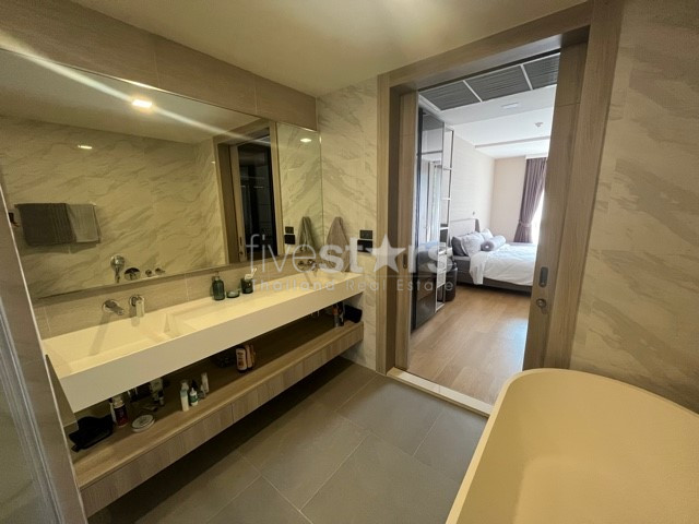 Appartement moderne de 2 chambres à louer quartier Asoke, photo 11