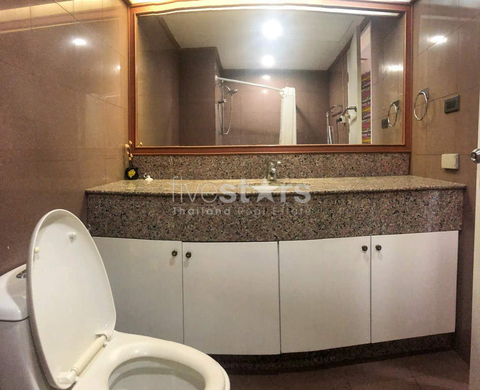 Grand appartement 2 chambres à vendre proche BTS Asoke, photo 13