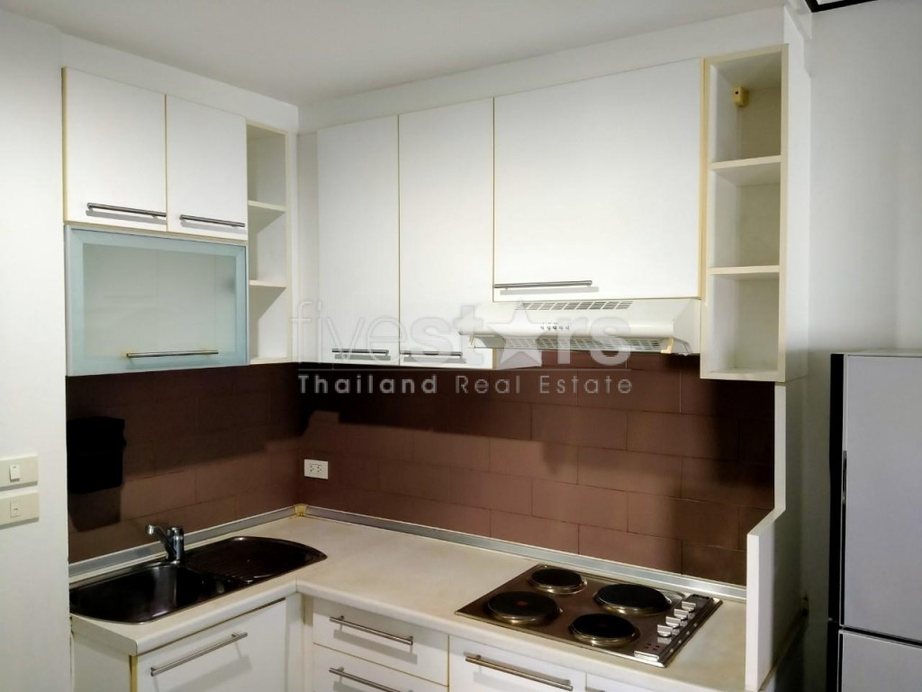 Condo de 2 chambres à vendre près de la station de MRT Sukhumvit, photo 8