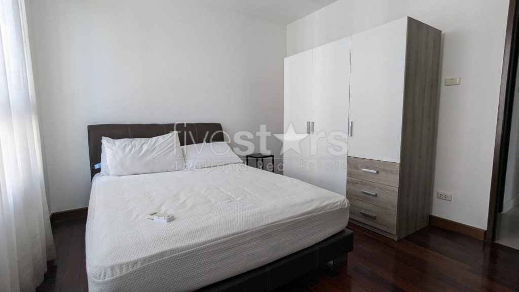 Condo 2 chambres à louer sur Sukhumvit Soi 11, photo 11