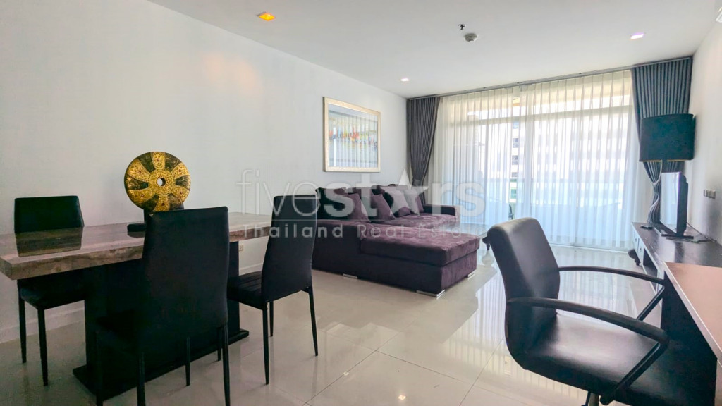 Condo 2 chambres à louer sur Sukhumvit Soi 11