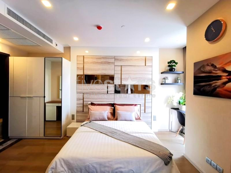 Appartement d'une chambre à louer près de la station de MRT Sukhumvit