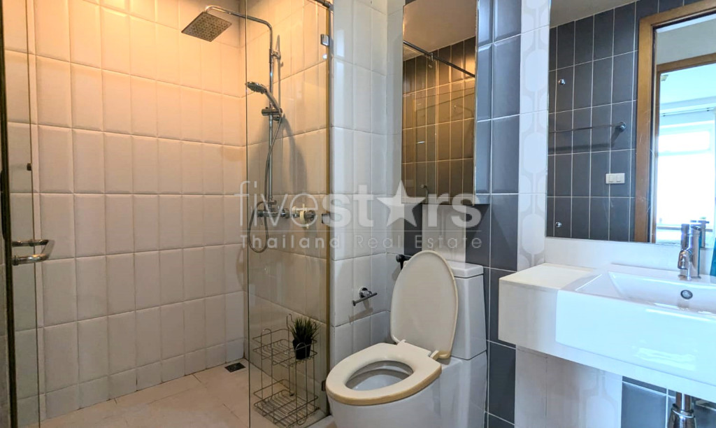 Bel appartement 1 chambre haut en étage quartier Nana/Petchaburi, photo 11